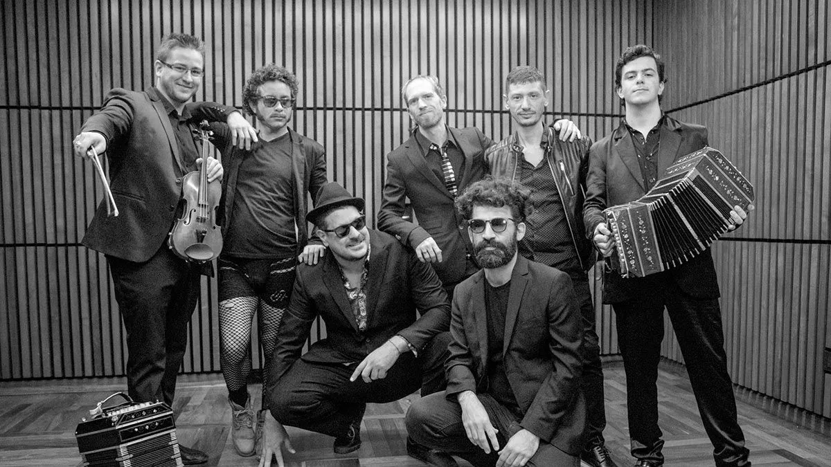 Cumbre del tango contemporáneo en el Teatro Gran Pilar con Spinettango y Tanghetto